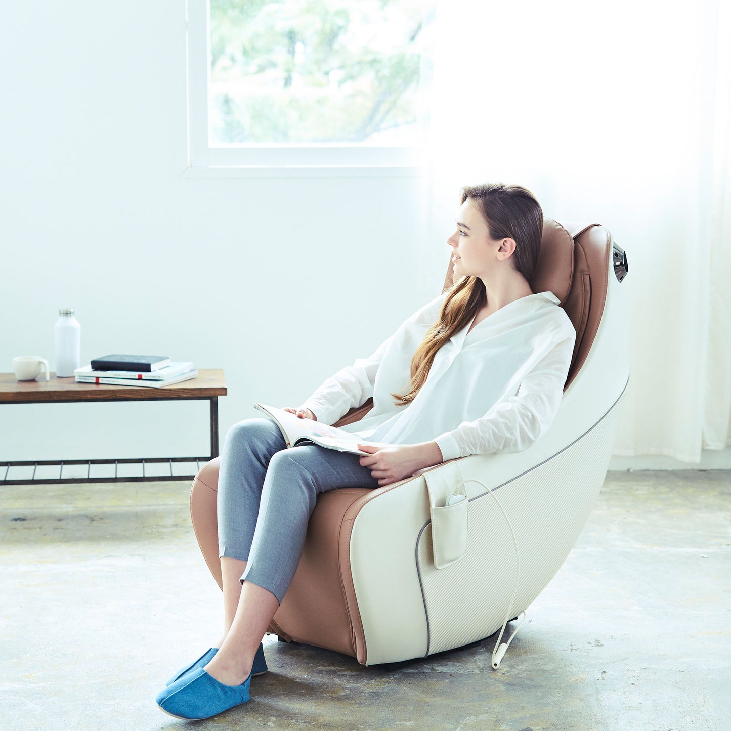 Synca CirC - Premium SL Track Heated Massage Chair – Wonder Massage Chairs
