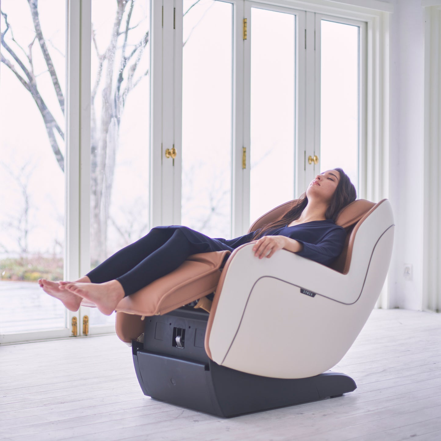 CirC+ - Zero Gravity SL Track Heated Massage Chair